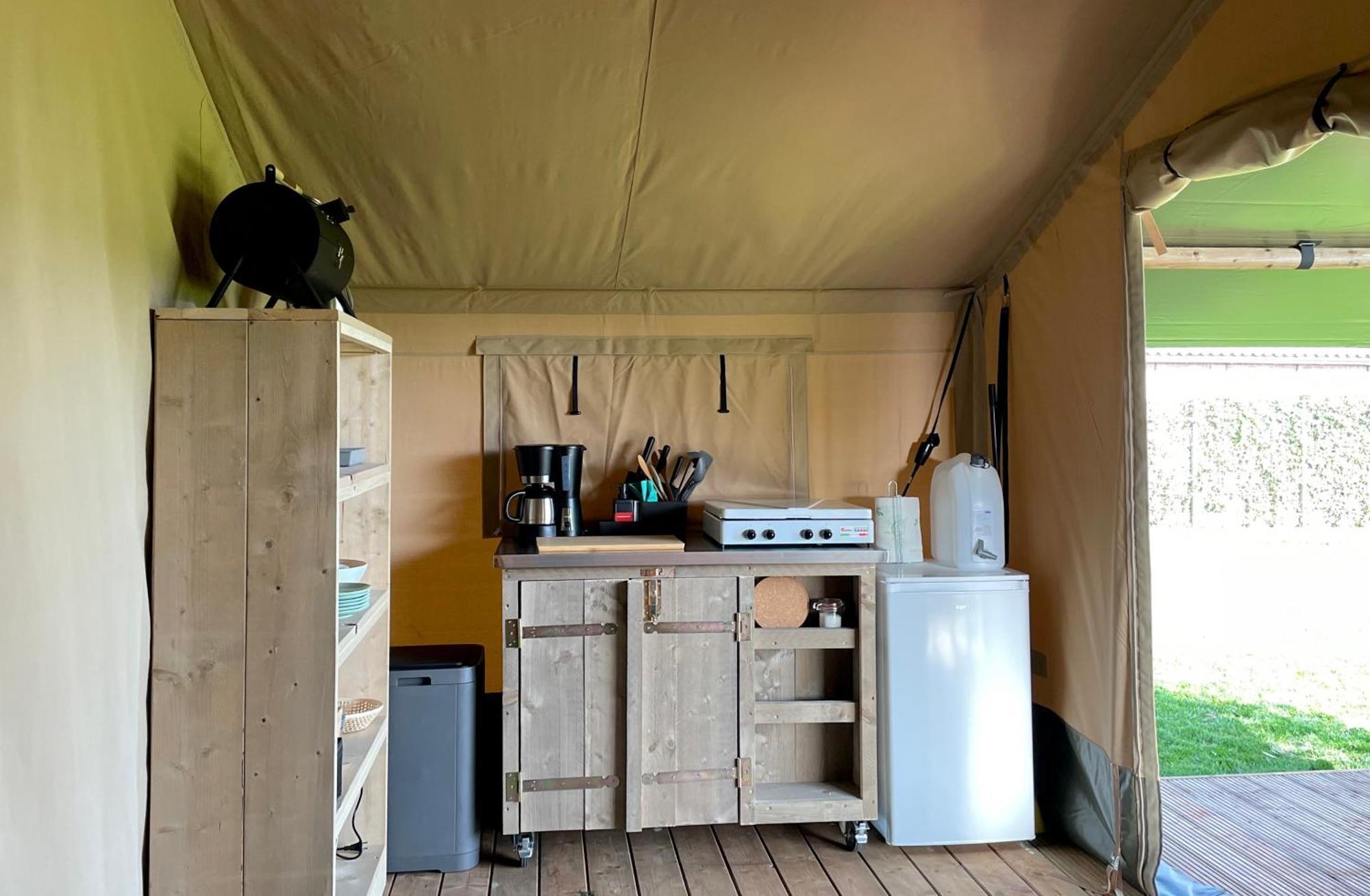 Glamping De Hof Van Eeden Warmond Εξωτερικό φωτογραφία